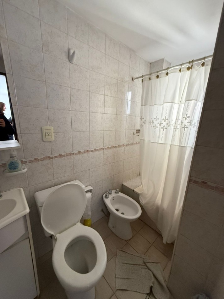 61 E/ 12 Y 13 - DEPARTAMENTRO DE 1 DORMITORIO CONTRAFRENTE 