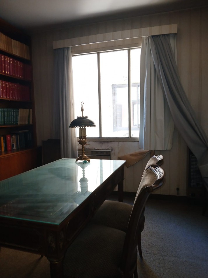 48 E/ 12 Y 13 - VENTA OFICINA - ZONA TRIBUNALES 