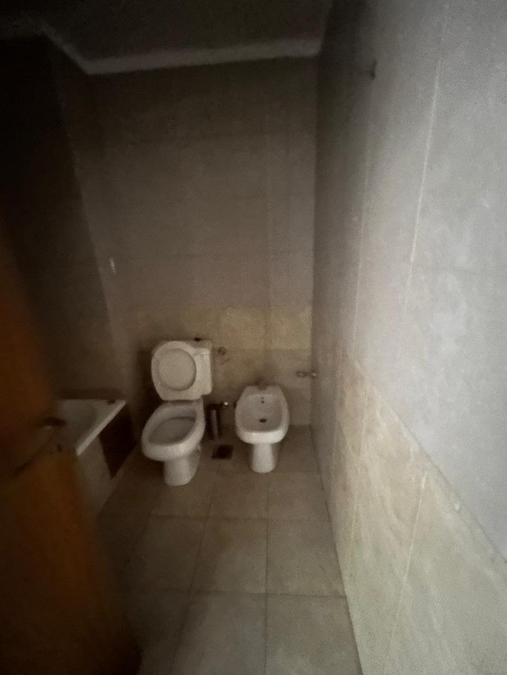 DEPARTAMENTO DE 2 DORMITORIOS EN ALQUILER - 59 Y 11