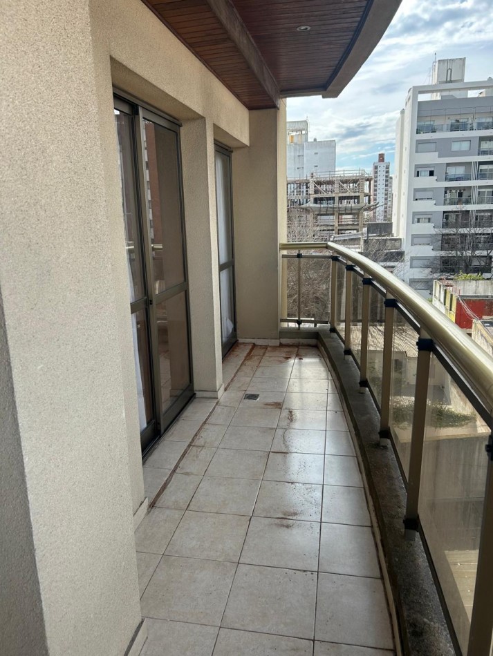 DEPARTAMENTO DE 2 DORMITORIOS EN ALQUILER - 59 Y 11