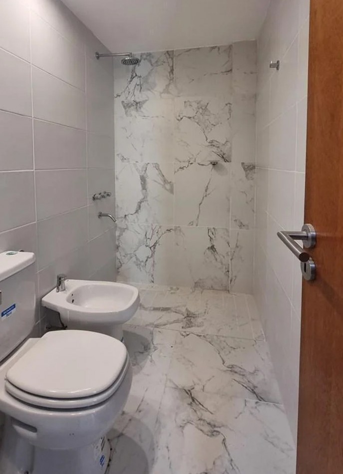 58 E/ 2 Y 3- VENTA DEPARTAMENTOS A ESTRENAR - DE CATEGORIA 