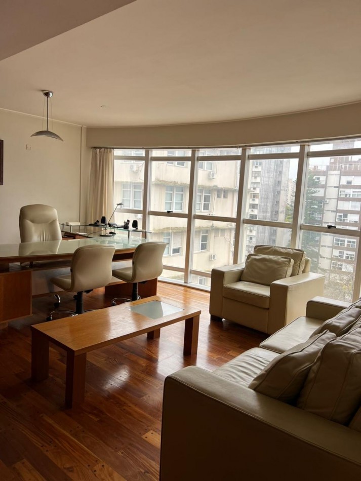 48 E/ 13 Y 14 -  DEPARTAMENTO - OFICINA CON COCHERA EN FRENTE A TRIBUNALES