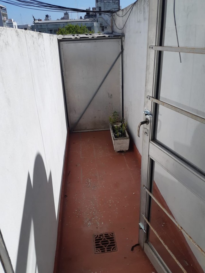 8 e/ 57 y 58 -1 dorm - 6 to piso - muy luminoso
