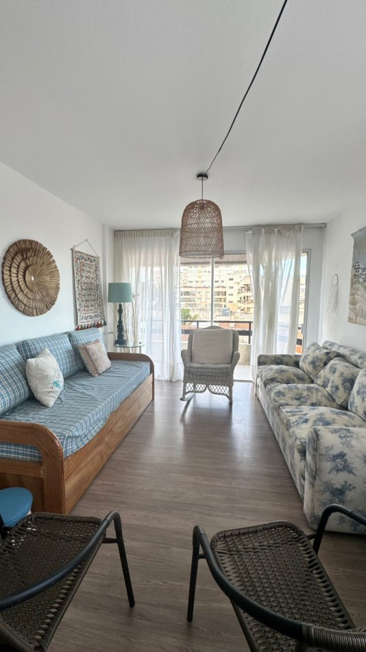 DEPTO EN VENTA PUNTA DEL ESTE- LA MANSA - ELMESANA 925