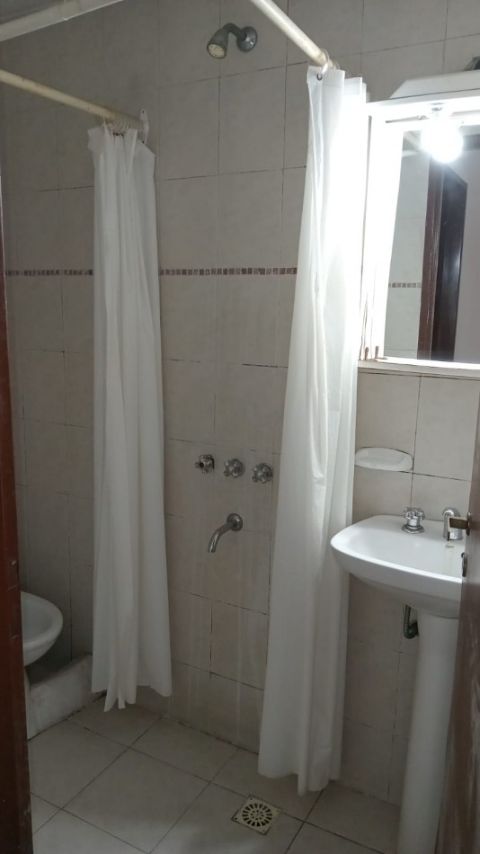 1 e/ 67 y 68 - 1 dorm con patio - zonz Hospital San Martin