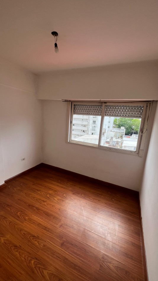 58 E/ 17 Y 18 - DOS DORMITORIOS - BALCON - LA PLATA
