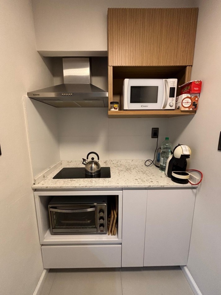 APARTAMENTO DE 1 DORMITORIO Y MEDIO -  EN PLENO CENTRO DE PUNTA DEL ESTE 