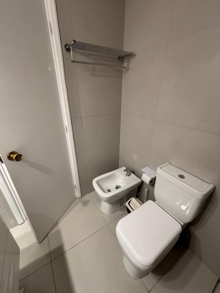 APARTAMENTO DE 1 DORMITORIO Y MEDIO -  EN PLENO CENTRO DE PUNTA DEL ESTE 