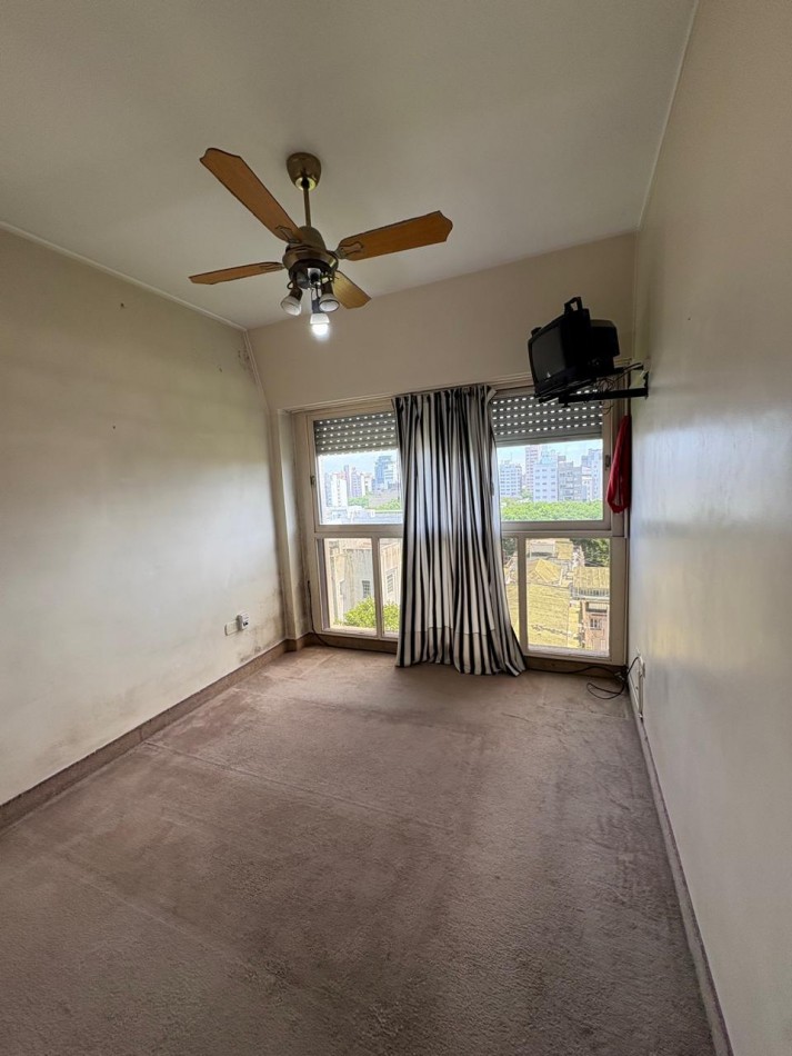 57 E 7 Y 8 - DEPARTAMENTO DE 1 DORMITORIO Y MEDIO AL FRENTE 