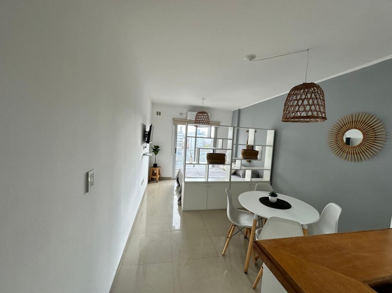 37 e/ 12 y 13 - monoambiente amueblado - con cochera - LA PLATA