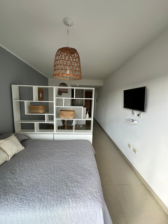 37 e/ 12 y 13 - monoambiente amueblado - con cochera - LA PLATA