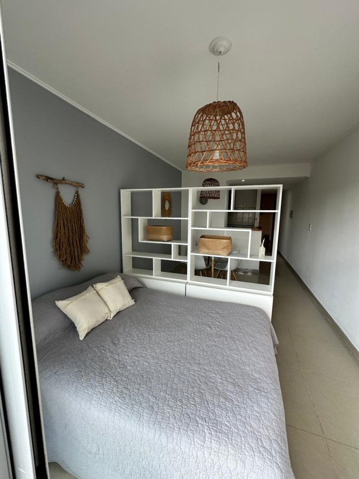 37 e/ 12 y 13 - monoambiente amueblado - con cochera - LA PLATA