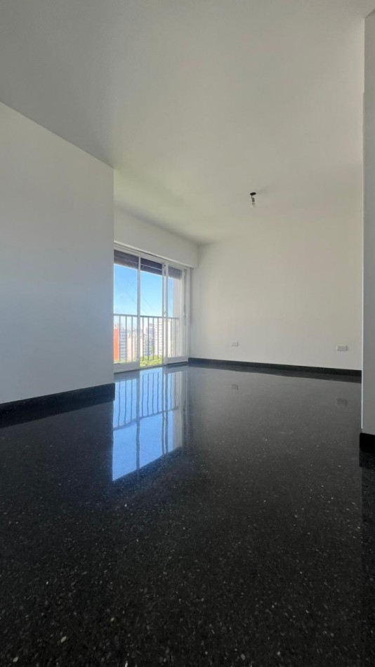 AV 51 ESQ 2 - MONOMABIENTE DIVISIBLE - MUY LUMINOSO