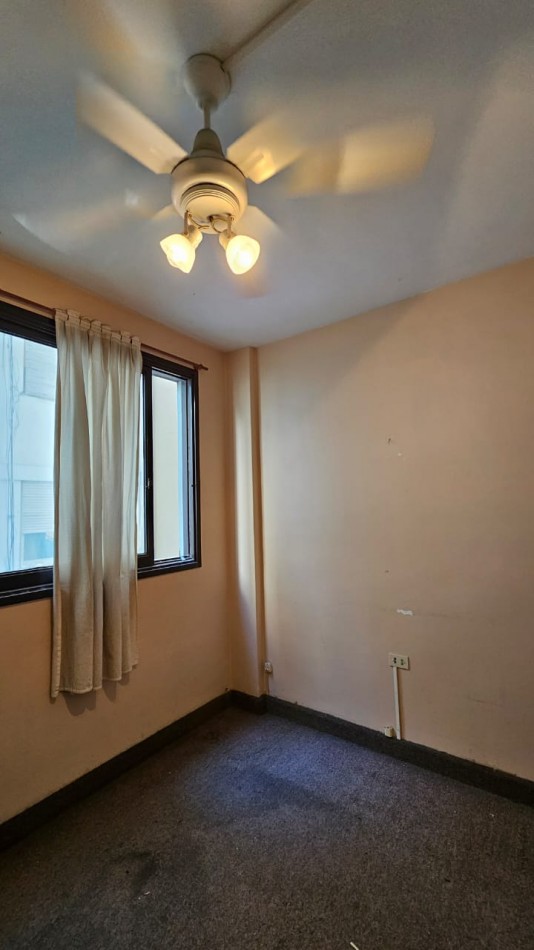 venta oficina galeria GeMINIX -48 E/ 7 Y 8 