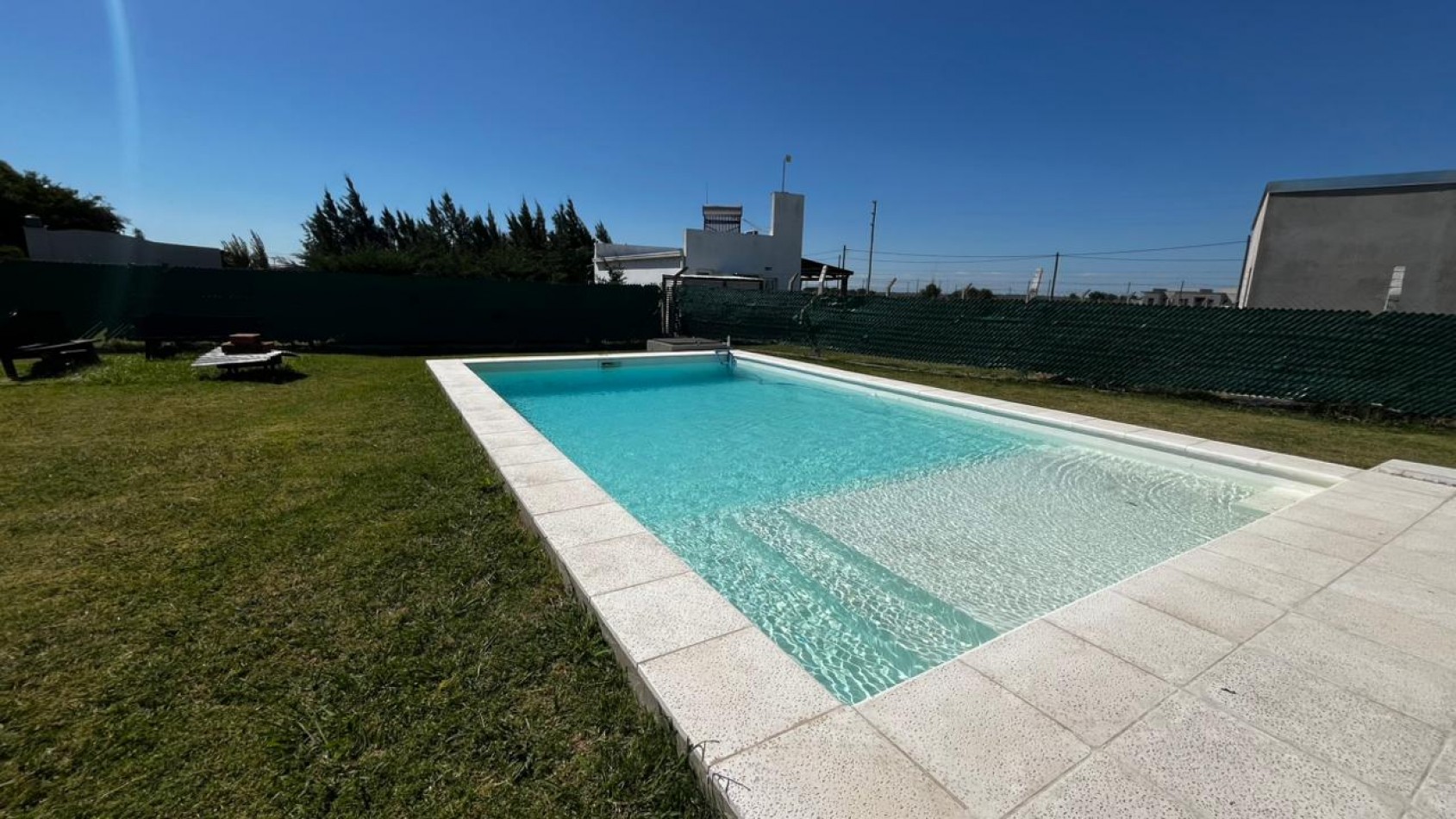 VENTA CASA QUINTA - BARRIO CERRADO LA HERMOSURA - RUTA 11 Y 645 - 