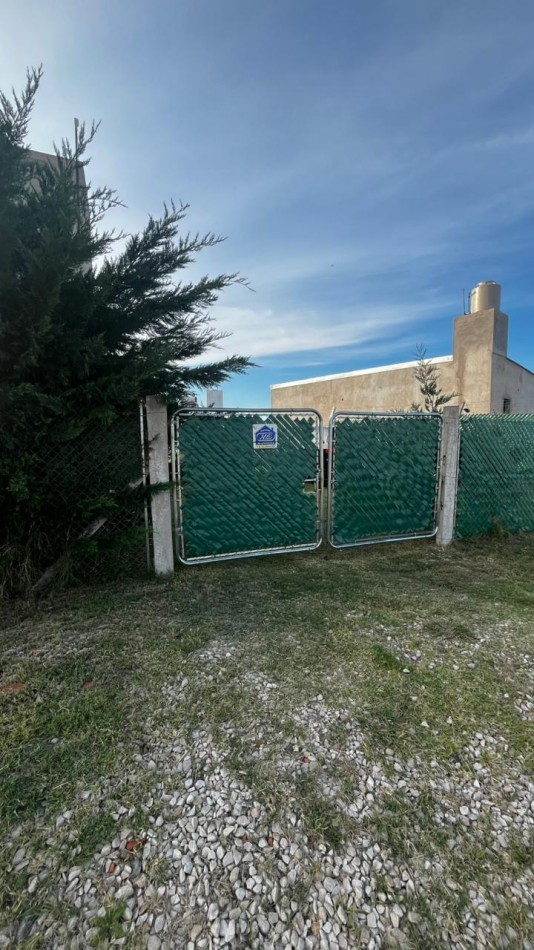 VENTA CASA QUINTA - BARRIO CERRADO LA HERMOSURA - RUTA 11 Y 645 - 