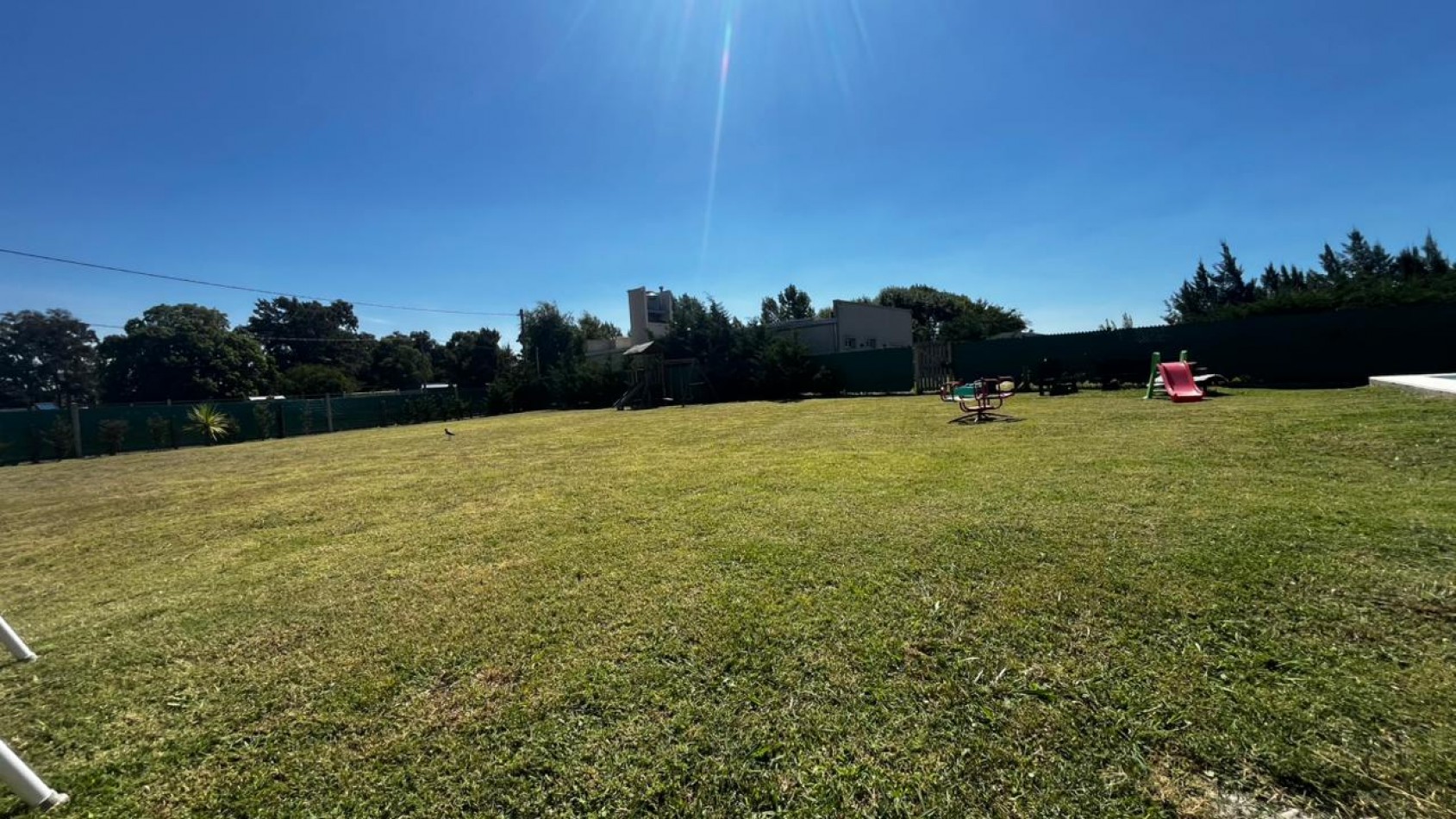 VENTA CASA QUINTA - BARRIO CERRADO LA HERMOSURA - RUTA 11 Y 645 - 
