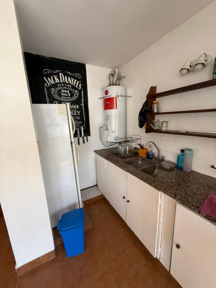 12 E/ 47 Y 48  - DEPARTAMENTO EN VENTA 1 DORM - MUY AMPLIO Y LUMINOSO