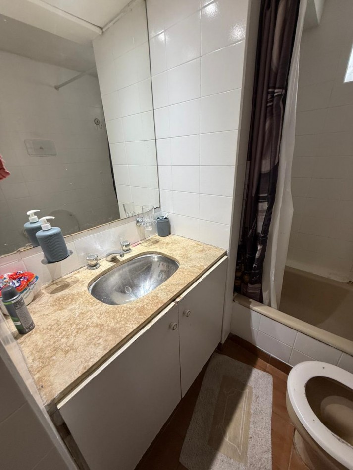 12 E/ 47 Y 48  - DEPARTAMENTO EN VENTA 1 DORM - MUY AMPLIO Y LUMINOSO