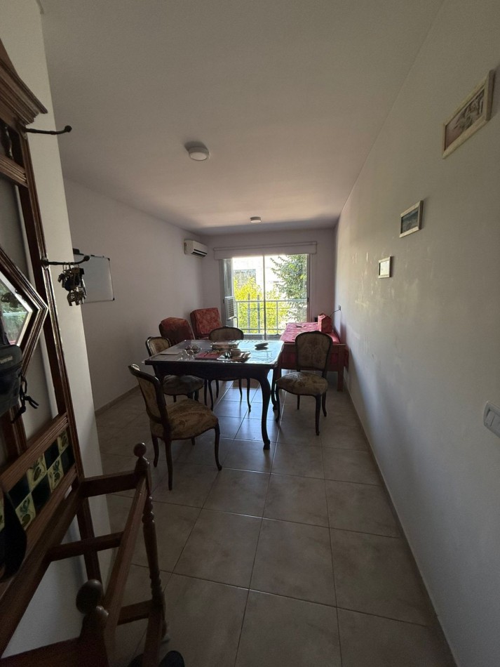 13 E/ 58 Y 59 - 1 DORM AMUBLADO - 2 DO PISO CON BALCON