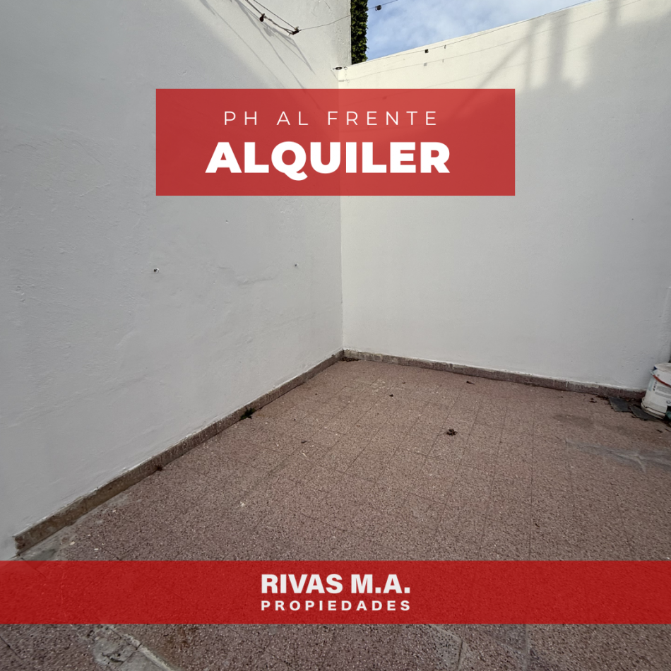 23 entre 60 y 61 - Ph con patio con entrada independiente 