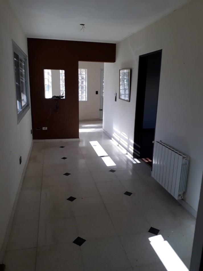 655 e/ 9 y 10 - parque sicardi - sobre esquina  1650 m2 - APTO BANCO