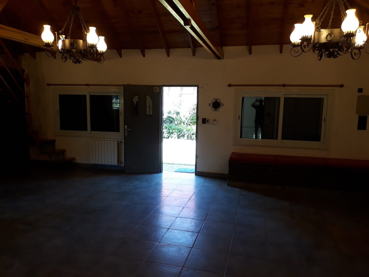 655 e/ 9 y 10 - parque sicardi - sobre esquina  1650 m2 - APTO BANCO