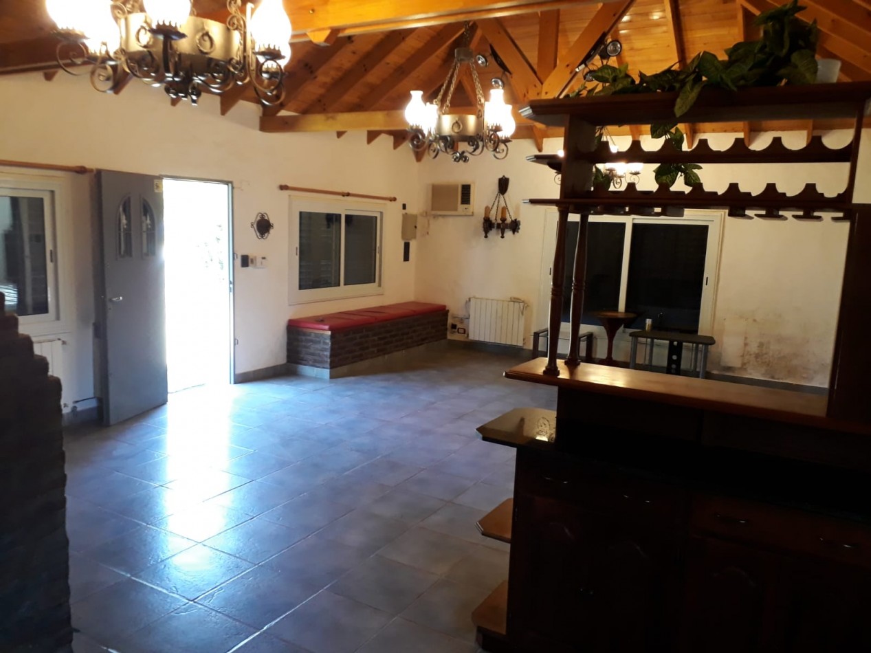 655 e/ 9 y 10 - parque sicardi - sobre esquina  1650 m2 - APTO BANCO