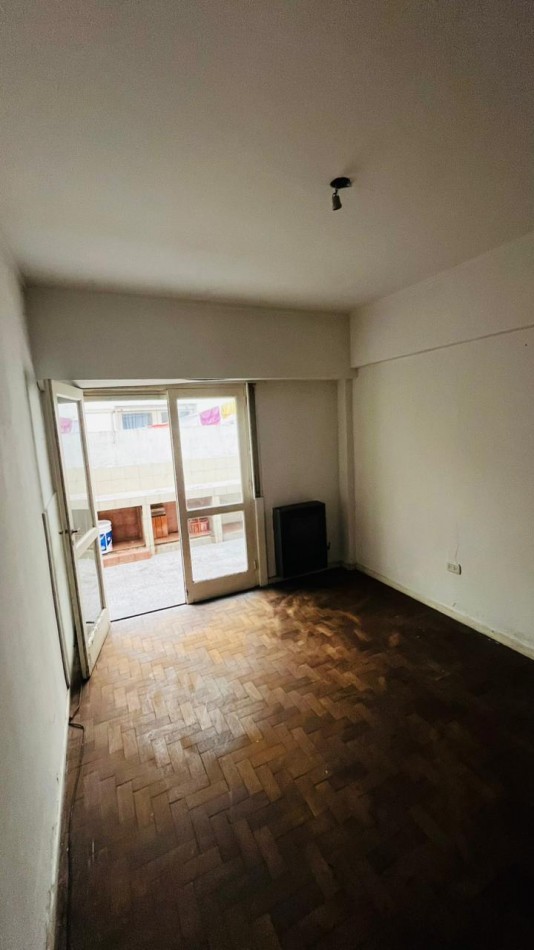 45 E/ 12 Y 13 - DEPARTAMENTO EN PLANTA BAJA AL FRENTE - CENTRO LA PLATA 