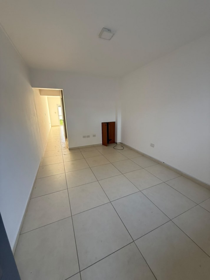 135 e/ 39 y 40 - duplex en venta con jardin - a estrenar