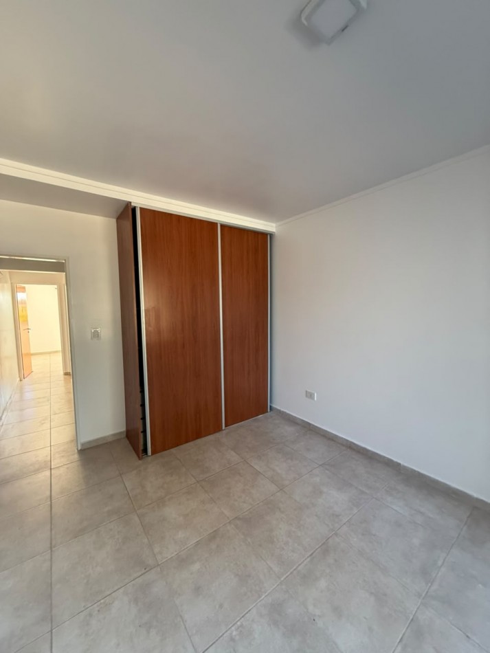 135 e/ 39 y 40 - duplex en venta con jardin - a estrenar
