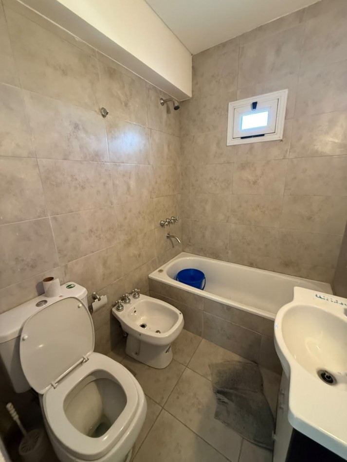 av 137 esq 42 - departamentos de 100 M2- muy modernos 