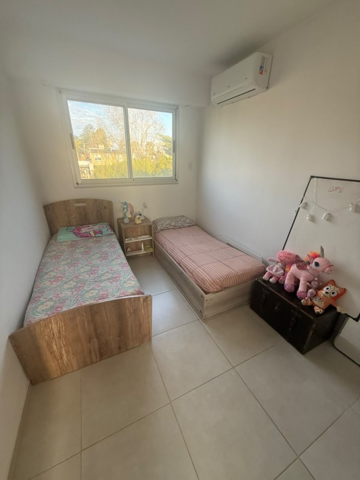 657 e/ 20 bis y 21 - casa 3 dorm - Parque Sicardi