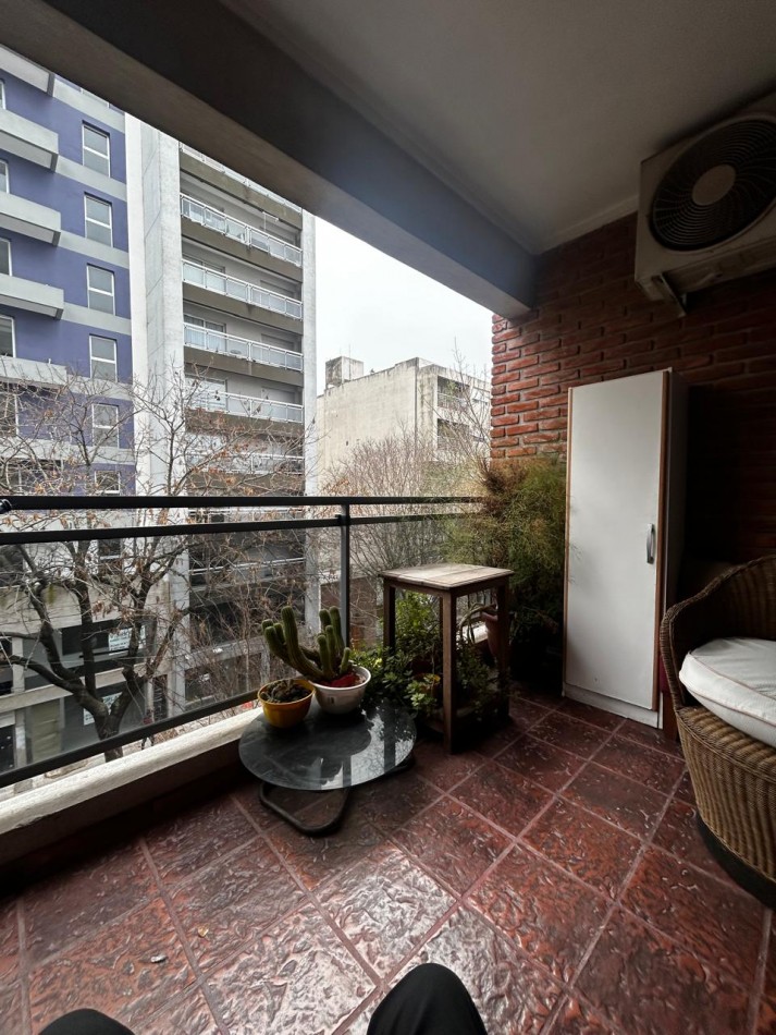 59 E/ 12 Y 13 - 2 DORMITORIOS - BALCON -COCHERA - CON MUEBLES