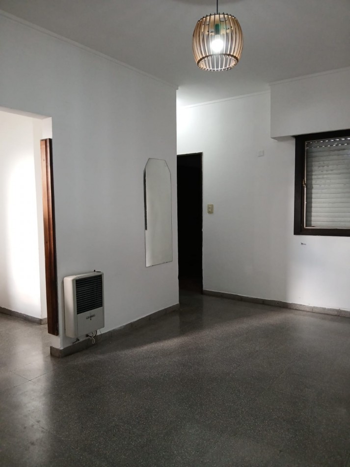 34 E/12 y 13 - 1 Dormitorio - La Plata