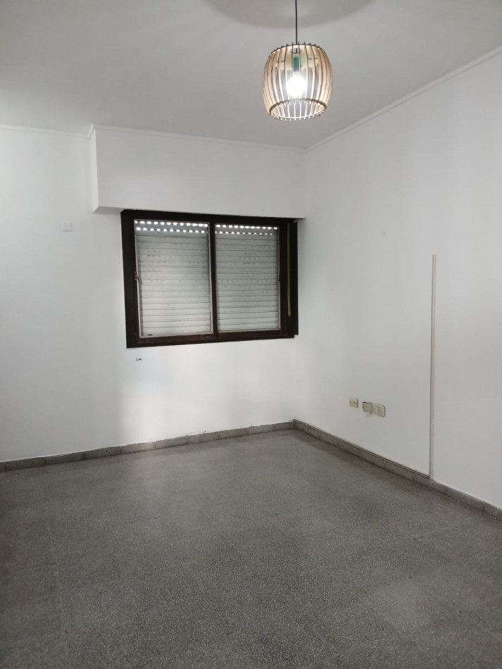 34 E/12 y 13 - 1 Dormitorio - La Plata