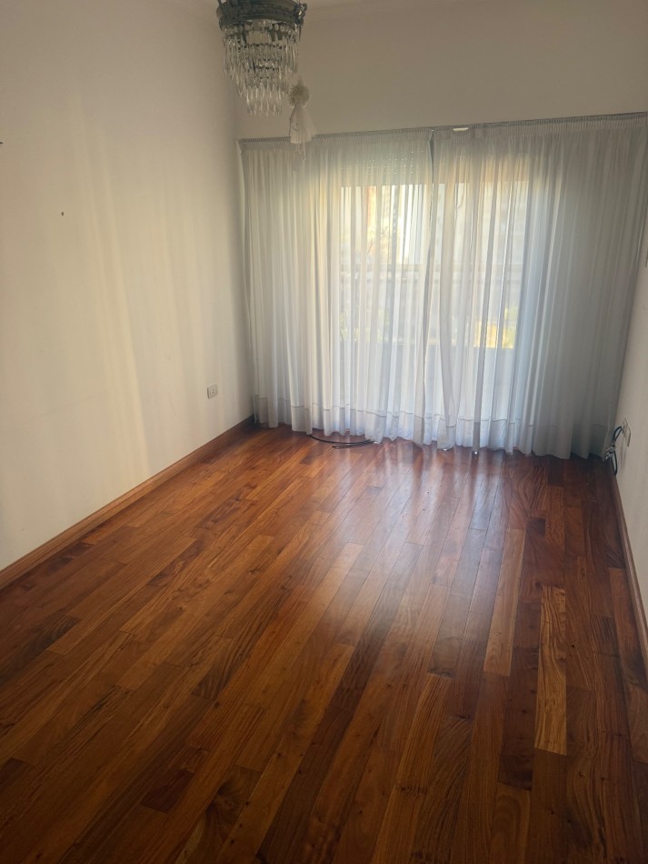 Alquier plaza Paso ( 13 y 44 ) - 3 Dorm con cochera 