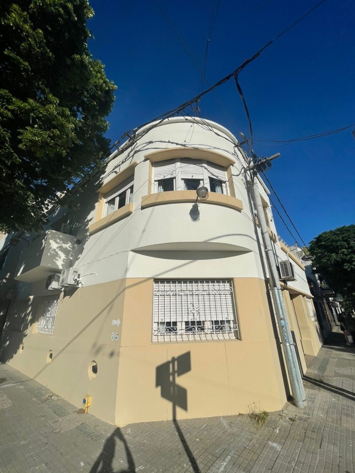 3 esq 65 - Venta casa / consultorio / empresas 
