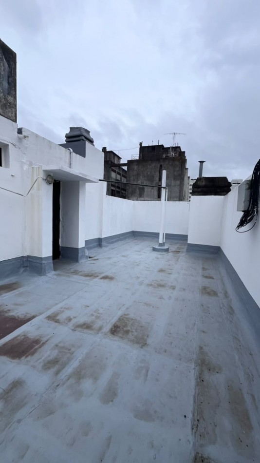 56 E/ 3 Y 4 - DEPTO AMUEBLADO - 7 MO PISO- LA PLATA