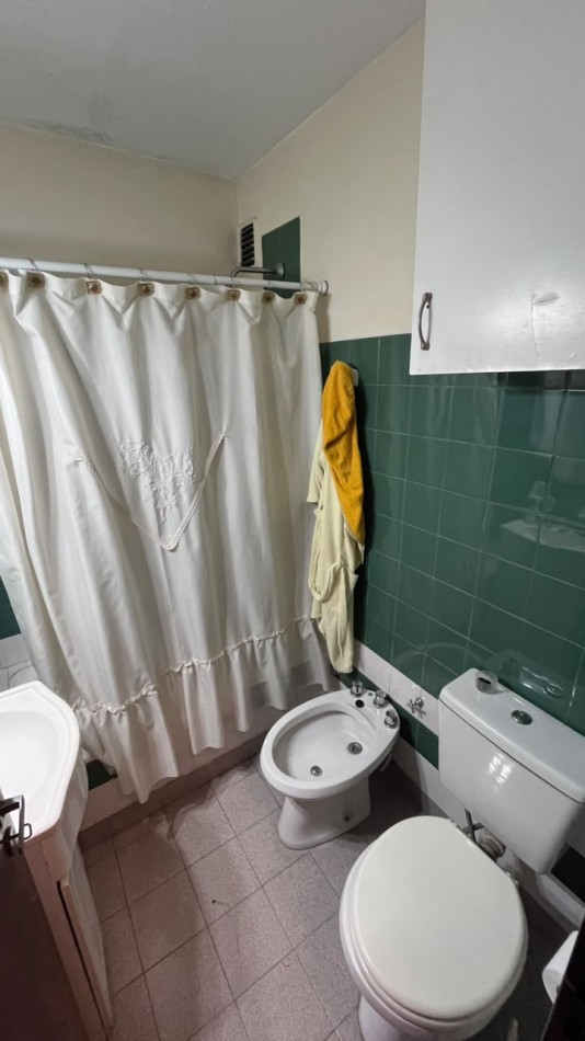 56 E/ 3 Y 4 - DEPTO AMUEBLADO - 7 MO PISO- LA PLATA