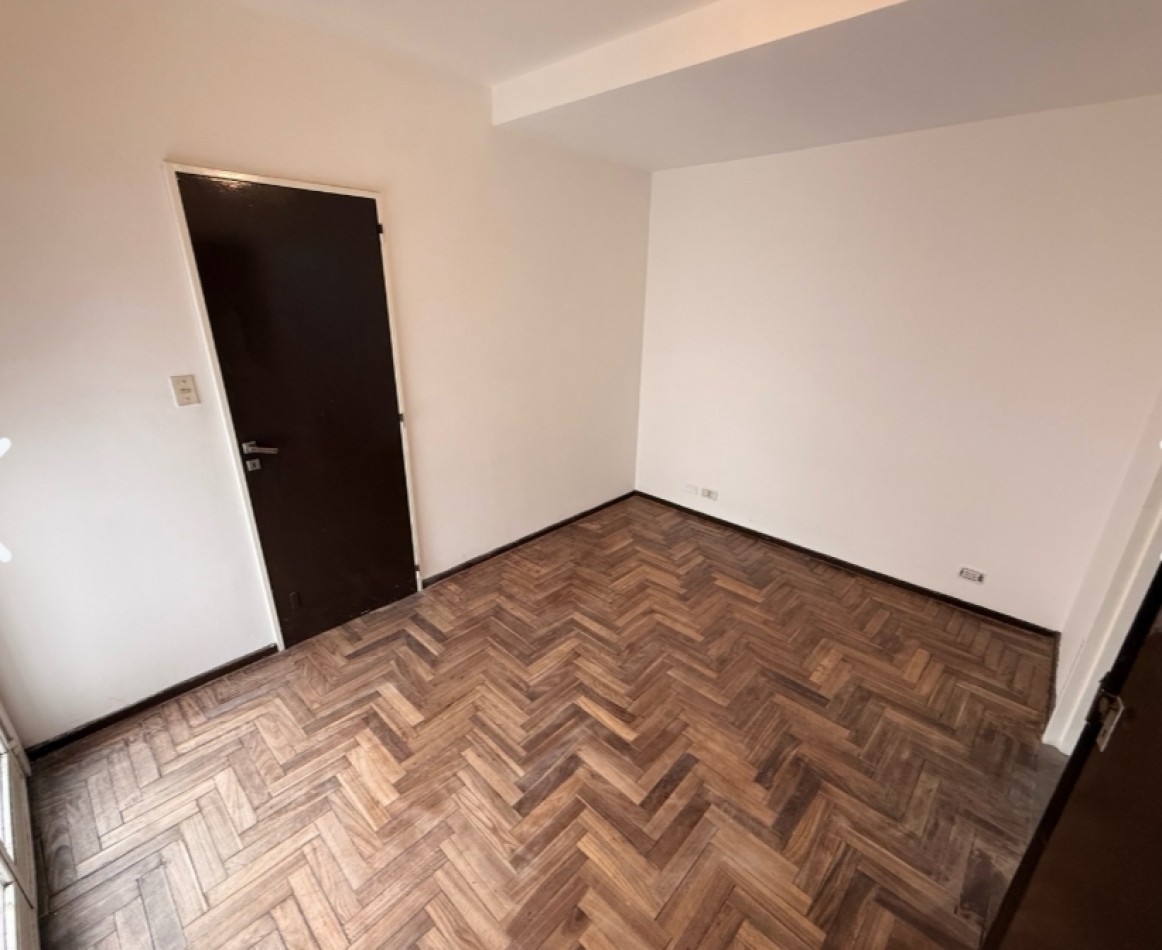 EXCELENTE DEPARTAMENTO EN ALQUILER AL FRENTE 