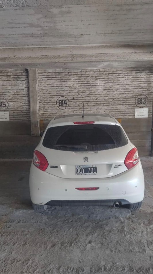 49 entre 8 y 9 - COCHERA ESTACIONAMIENTO GALIA