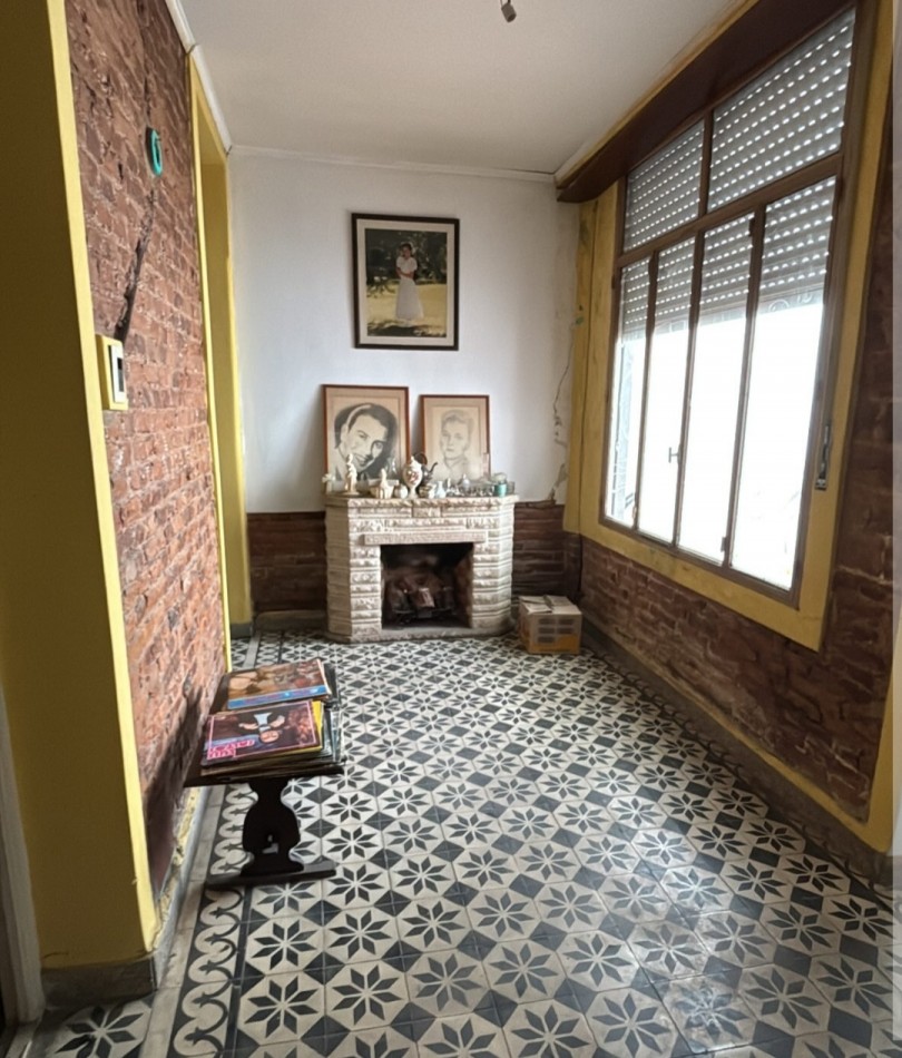CASA EN VENTA 62 E 1 Y 115 