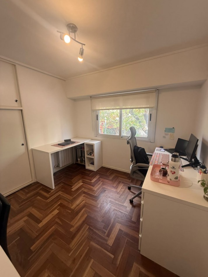 12 ESQ 34 - DUPLEX EN VENTA CON PATIO - EXCELENTE ESTADO