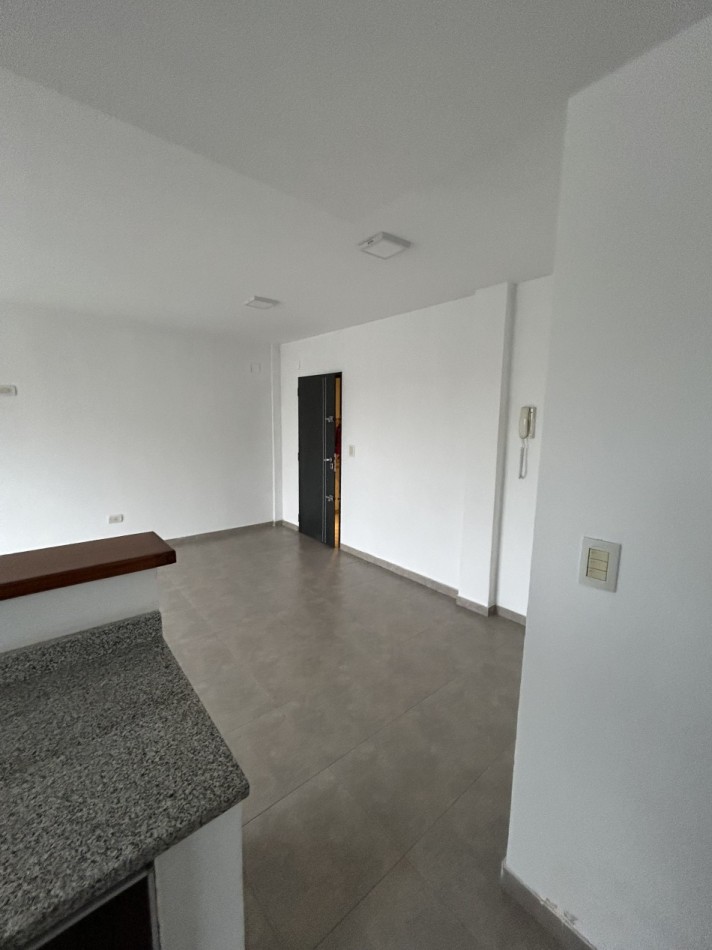 DEPARTAMENTO DE 1 DORMITORIO EN ALQUILER 