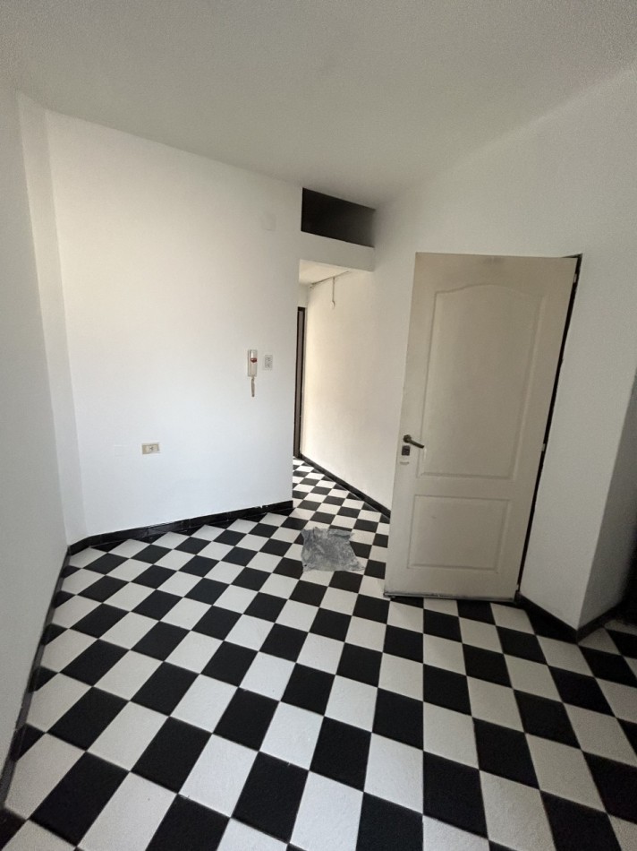 23 ESQ 61 -  DEPARTAMENTO DE 1 DORMITORIO EN ALQUILER  - SIN EXPENSAS 