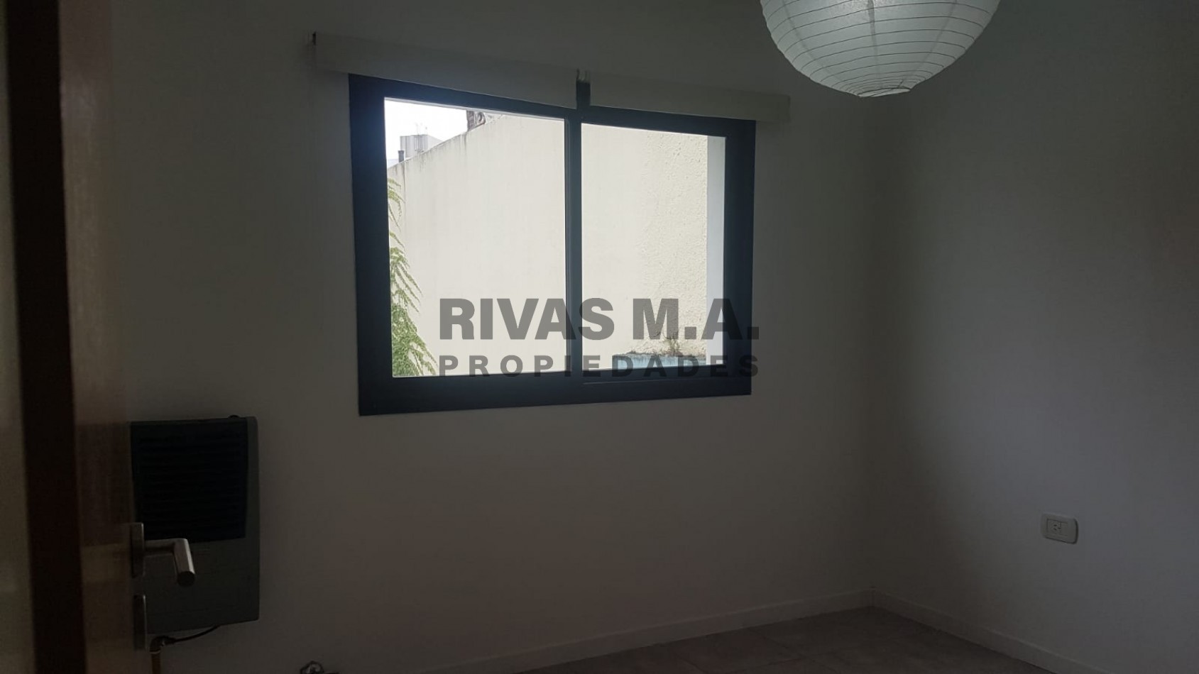 DIAGONAL 74 ESQ 14 - 1 DORM CON PLACARD - MEJOR ZONA DE LA CIUDAD DE LA PLATA A MTS DE PZA MORENO