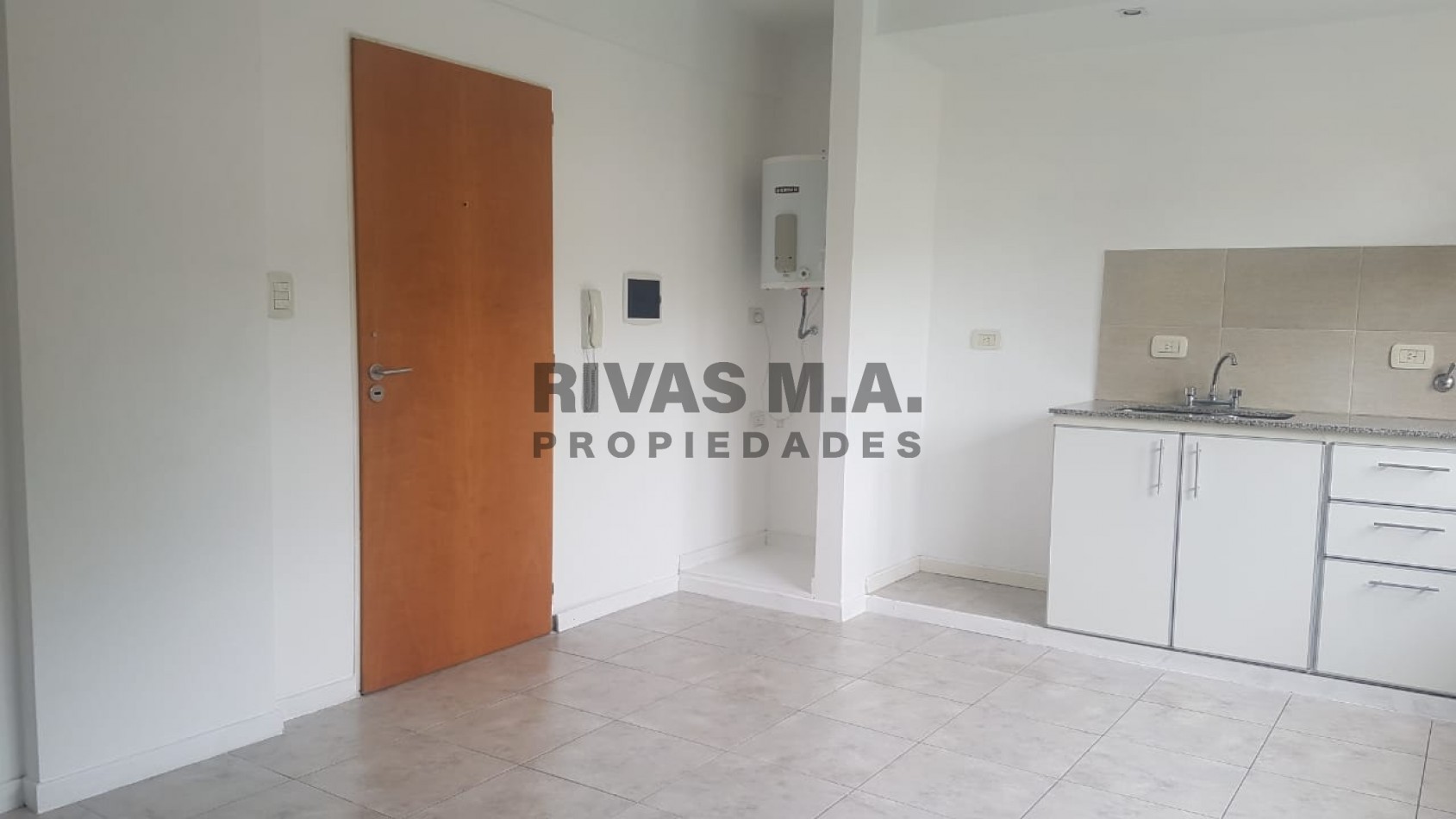 DIAGONAL 74 ESQ 14 - 1 DORM CON PLACARD - MEJOR ZONA DE LA CIUDAD DE LA PLATA A MTS DE PZA MORENO
