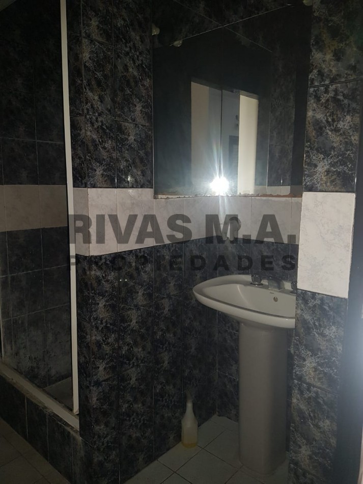 DEPARTAMENTO DE 3 DORMITORIOS - PLANTA ALTA - NO PAGA EXPENSAS 