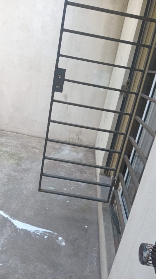 58 E/ 20 Y 21 -  ALQUILER  DEPTO PLANTA BAJA - 1 DORM PATIO